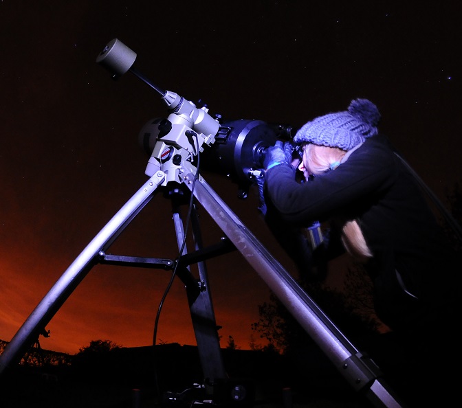 Masterclass Sterrenkunde van Govert Schilling en kijken door telescopen